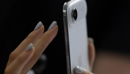 放弃实体SIM卡的iPhone能买吗：三大运营商均推进，联通用户或成首批尝鲜者