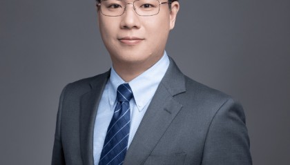 DeepSeek“引燃”金融圈！券商、基金经理发声