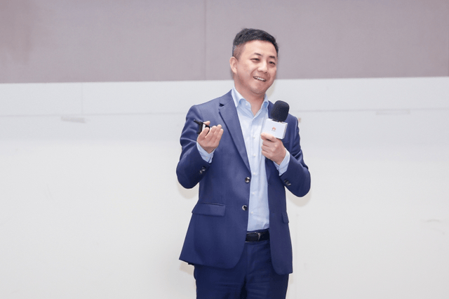 展开华为风帆，航向全球金融