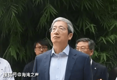 最新消息：多家银行一把手触及60岁“红线”，金融业或迎高管更替潮