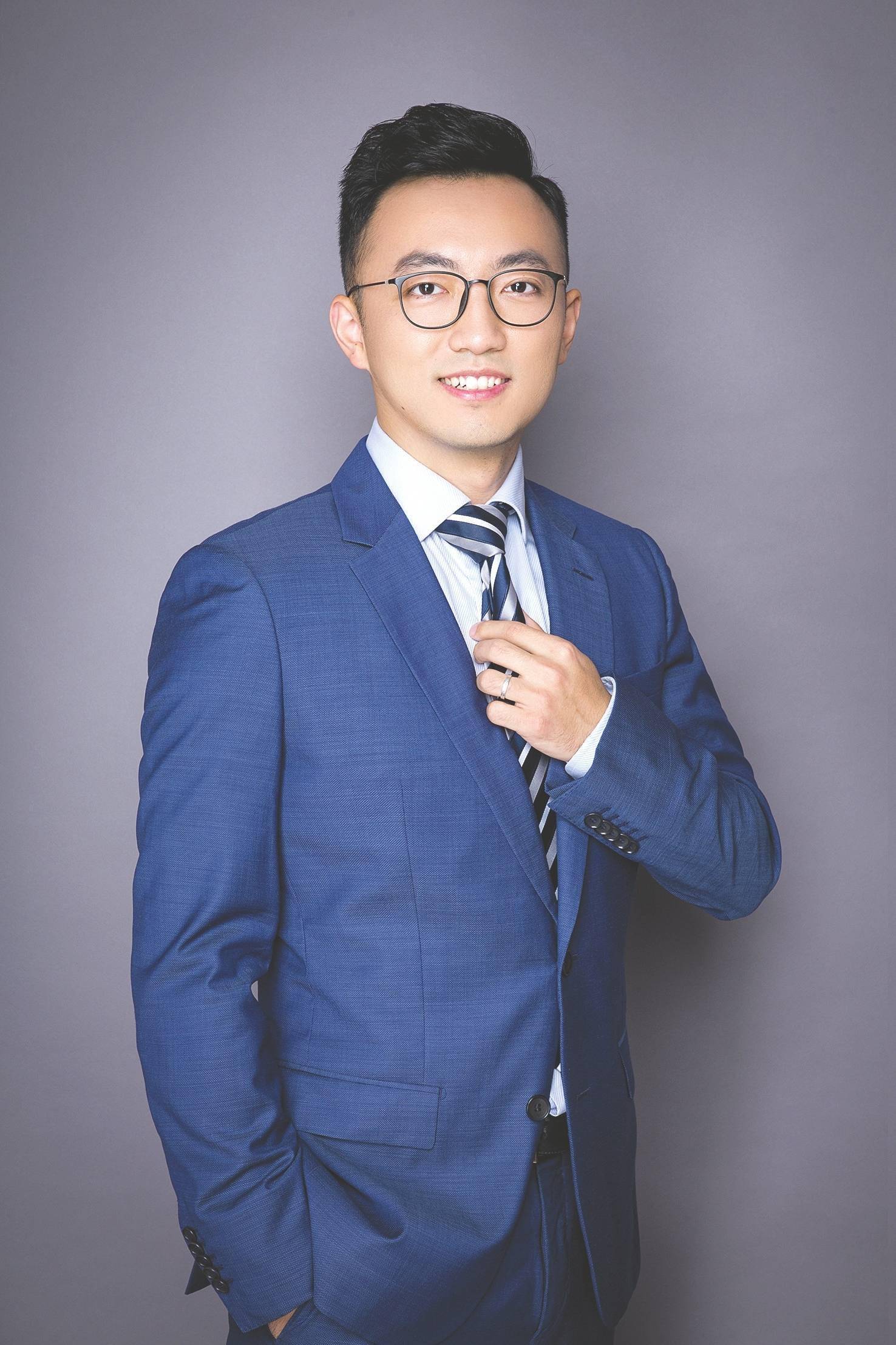 基金经理人(基金经理人王亚伟简介)